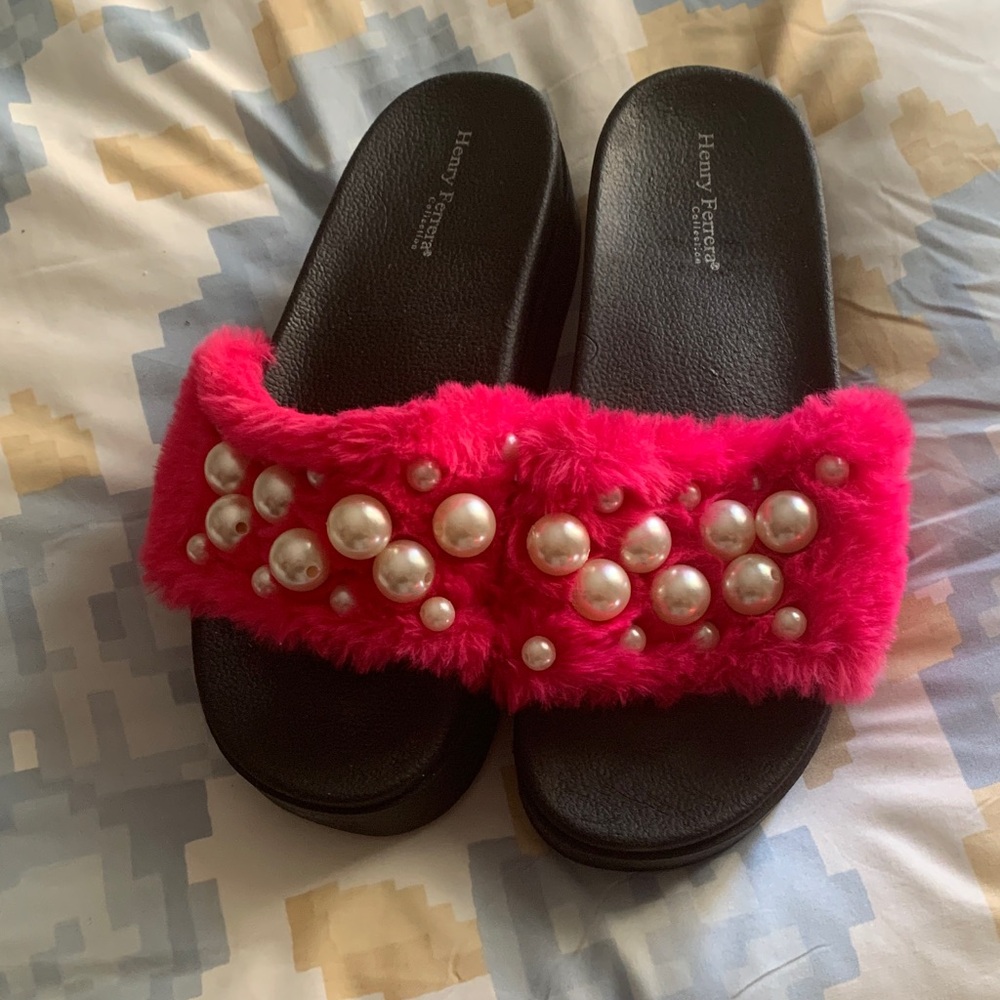 Henry Ferrera Pink Furry Platform Slides